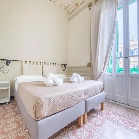 Epoque Bed and breakfast 3*