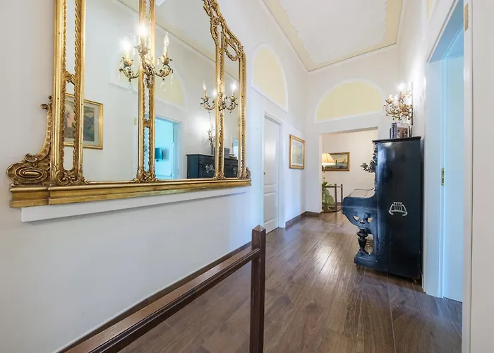 Epoque Bed and breakfast